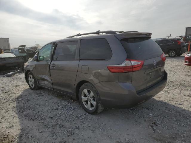 Photo 2 from auction – 2017 TOYOTA SIENNA LE with VIN 5TDKZ3DC0HS838221