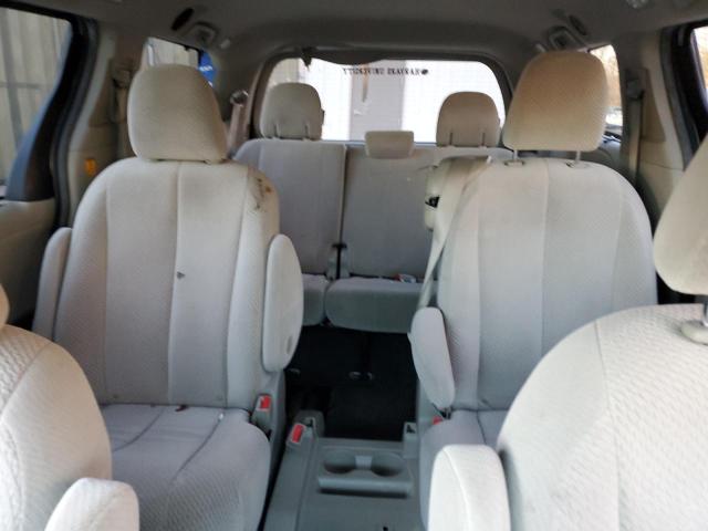 Photo 10 from auction – 2011 TOYOTA SIENNA LE with VIN 5TDKK3DC6BS070157