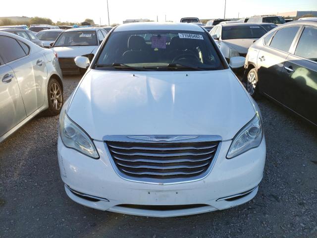 Photo 5 from auction – 2013 CHRYSLER 200 TOURIN with VIN 1C3CCBBB5DN738971