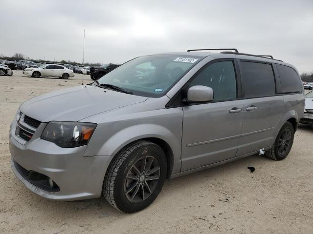 DODGE GRAND CARA 2017 with VIN 2C4RDGEGXHR686639 - Photo from auction