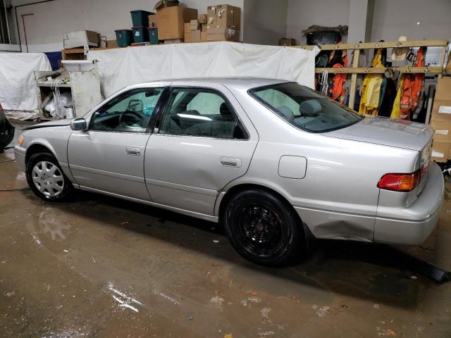 Photo 2 from auction – 2001 TOYOTA CAMRY LE with VIN 4T1BF22K91U124405