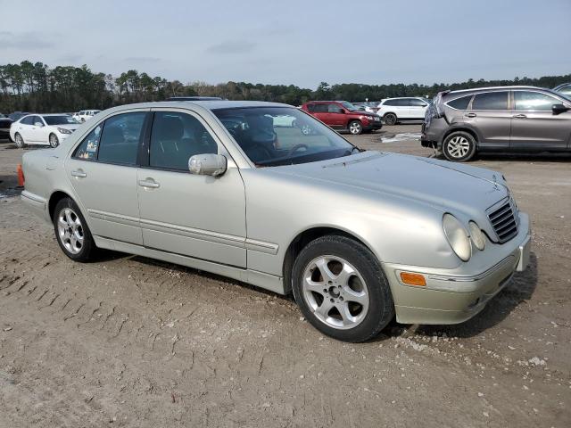 Photo 4 from auction – 2001 MERCEDES-BENZ E 320 with VIN WDBJF65J11B315286