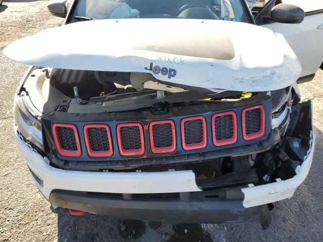 Photo 11 from auction – 2019 JEEP COMPASS TR with VIN 3C4NJDDB4KT760654