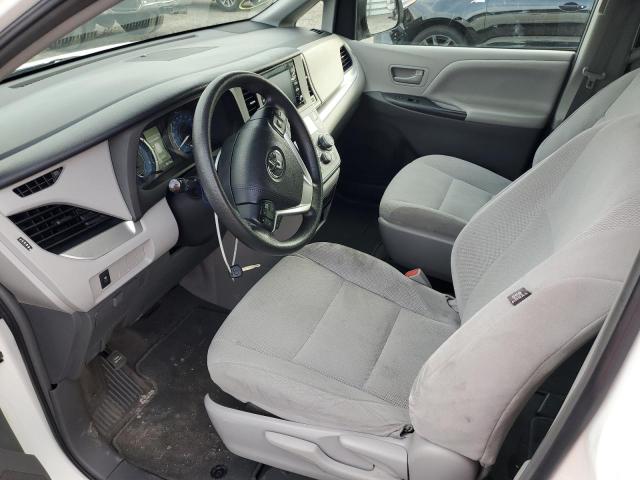 Photo 7 from auction – 2018 TOYOTA SIENNA L with VIN 5TDZZ3DC1JS931222