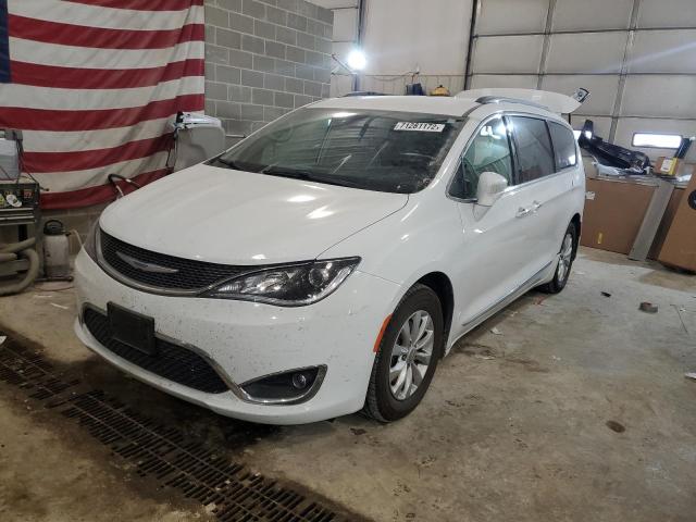 CHRYSLER PACIFICA T 2018 with VIN 2C4RC1BG8JR261608 - Photo from auction
