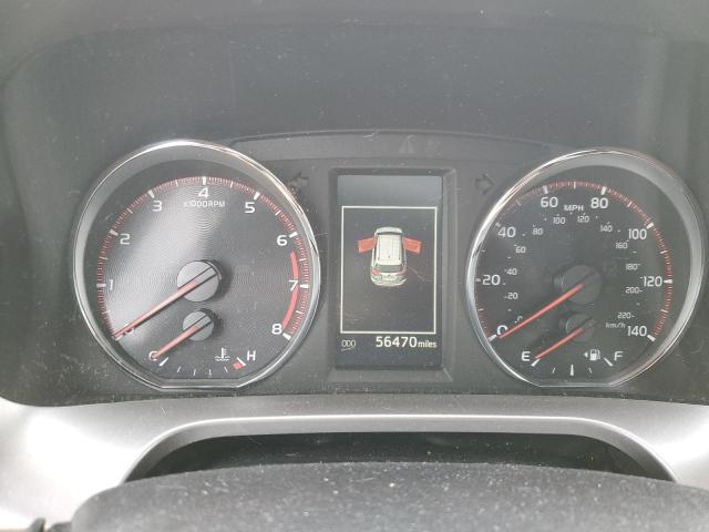 Photo 9 from auction – 2017 TOYOTA RAV4 SE with VIN JTMNFREV0HD097718