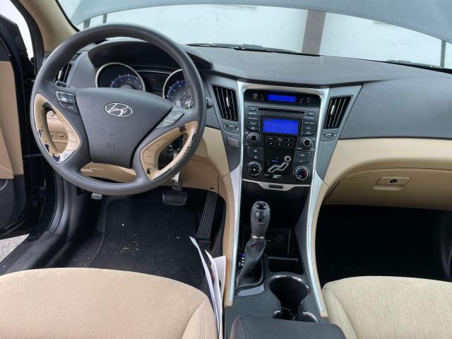 Photo 9 from auction – 2012 HYUNDAI SONATA GLS with VIN 5NPEB4AC6CH495232