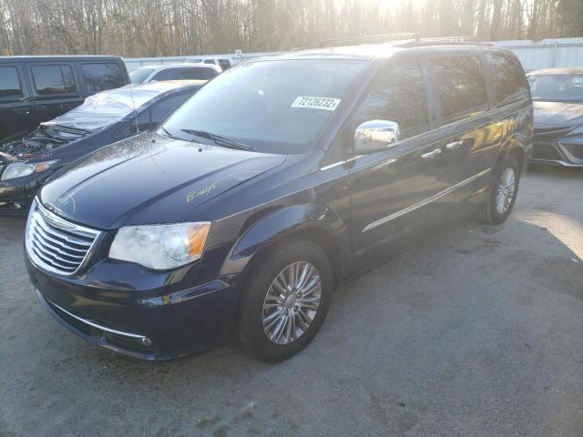 CHRYSLER TOWN & COU 2015 with VIN 2C4RC1CG2FR675070 - Photo from auction