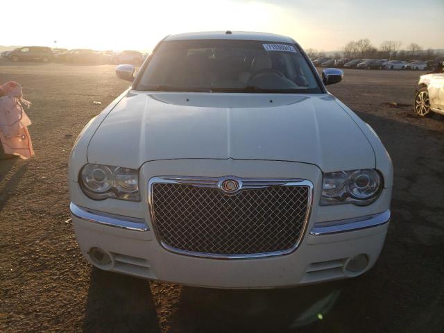 Photo 5 from auction – 2009 CHRYSLER 300C with VIN 2C3LA63T19H613020