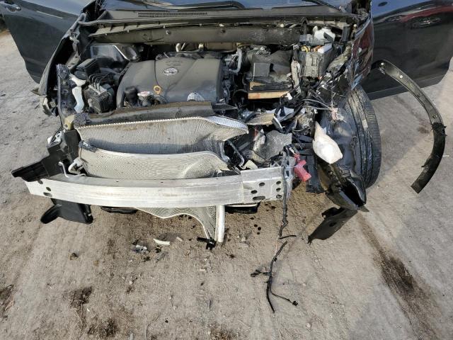 Photo 12 from auction – 2019 TOYOTA HIGHLANDER with VIN 5TDJZRFH5KS704741