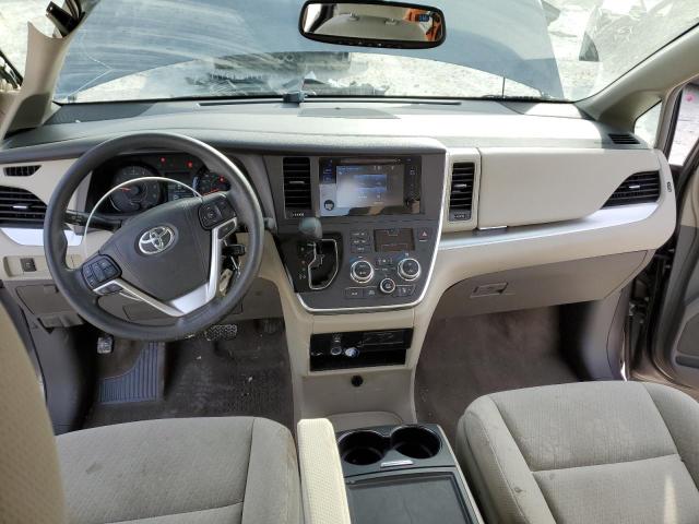 Photo 8 from auction – 2017 TOYOTA SIENNA LE with VIN 5TDKZ3DC0HS838221