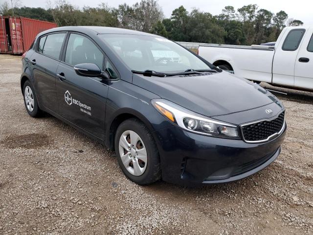 Photo 4 from auction – 2017 KIA FORTE LX with VIN KNAFK5A82H5676581