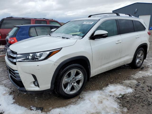 TOYOTA HIGHLANDER 2018 with VIN 5TDDZRFH2JS812861 - Photo from auction