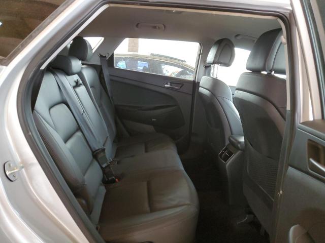 Photo 10 from auction – 2017 HYUNDAI TUCSON LIM with VIN KM8J33A47HU519304
