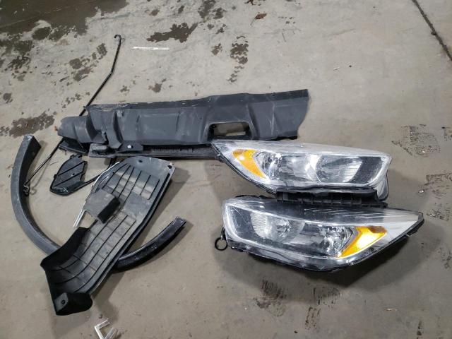 Photo 13 from auction – 2019 FORD ESCAPE SE with VIN 1FMCU0GD2KUB27768