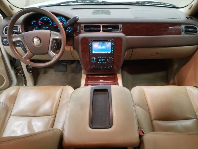 Photo 8 from auction – 2010 CHEVROLET SUBURBAN K with VIN 1GNUKKE30AR284292