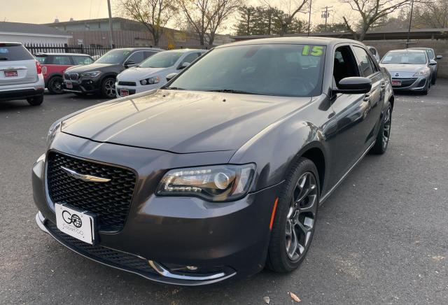 صورة رقم 2 من المزاد - 2015 CHRYSLER 300 S مع VIN 2C3CCABG1FH881904