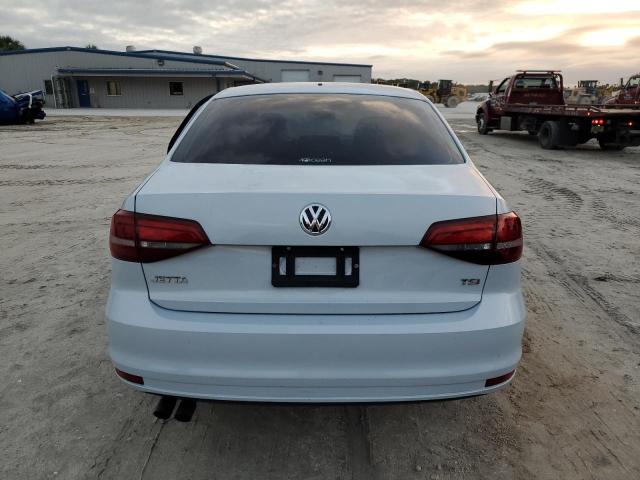 Photo 6 from auction – 2018 VOLKSWAGEN JETTA S with VIN 3VW2B7AJ9JM208487