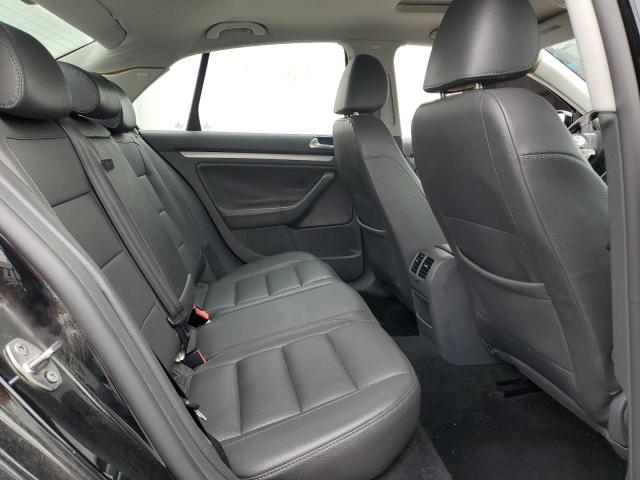 Photo 10 from auction – 2008 VOLKSWAGEN JETTA WOLF with VIN 3VWRJ71K28M172145