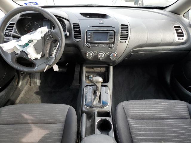 Photo 8 from auction – 2017 KIA FORTE LX with VIN 3KPFL4A74HE021750