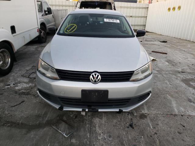 Photo 5 from auction – 2012 VOLKSWAGEN JETTA BASE with VIN 3VW2K7AJ7CM309918