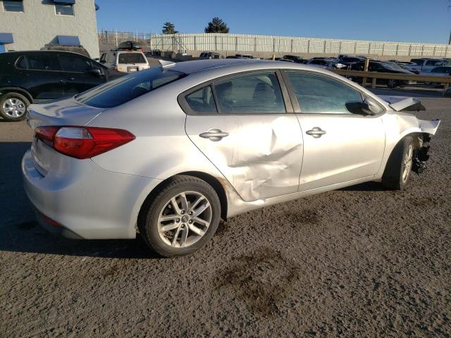 Photo 3 from auction – 2018 KIA FORTE LX with VIN 3KPFL4A74JE169628