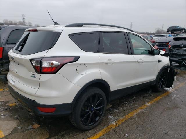 Photo 3 from auction – 2018 FORD ESCAPE SE with VIN 1FMCU9GD1JUD15877