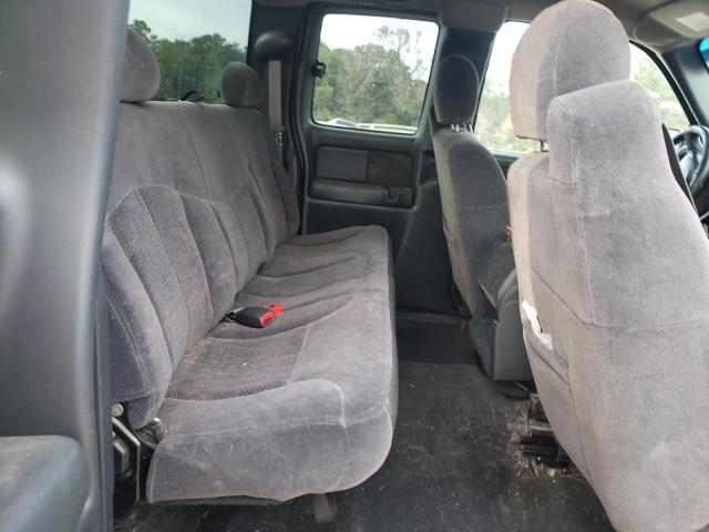 Photo 10 from auction – 2002 CHEVROLET SILVERADO with VIN 2GCEC19T721236362