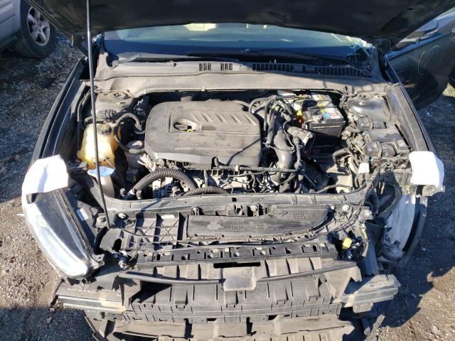 Photo 11 from auction – 2016 FORD FUSION with VIN 3FA6P0HD6GR121600