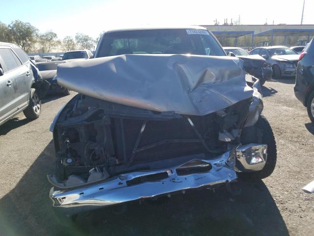 Photo 5 from auction – 2002 CHEVROLET SILVERADO with VIN 2GCEC19T921189691