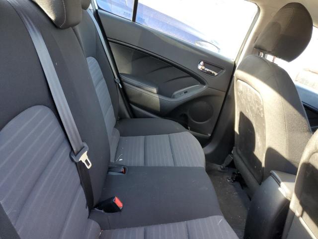 Photo 10 from auction – 2017 KIA FORTE LX with VIN 3KPFL4A72HE023352