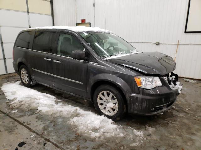 Photo 4 from auction – 2015 CHRYSLER TOWN & COU with VIN 2C4RC1BG0FR628704
