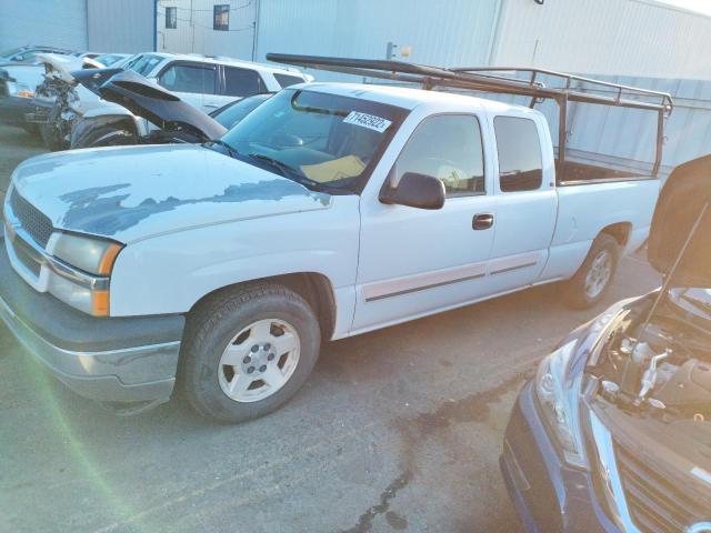 CHEVROLET SILVERADO 2005 with VIN 2GCEC19V451372440 - Photo from auction