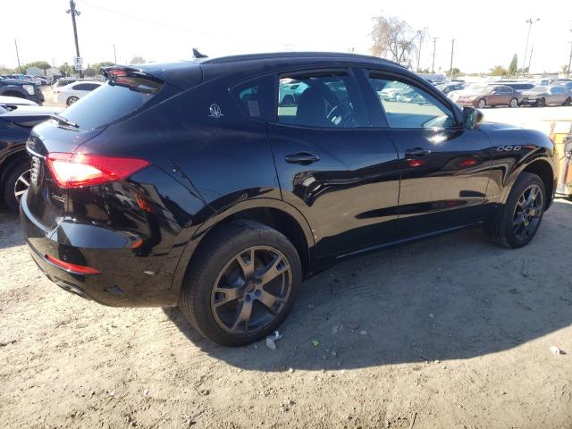Photo 3 from auction – 2018 MASERATI LEVANTE S with VIN ZN661YUS7JX303656