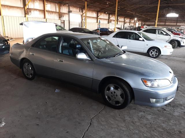 Photo 4 from auction – 2000 LEXUS ES 300 with VIN JT8BF28G2Y5101574