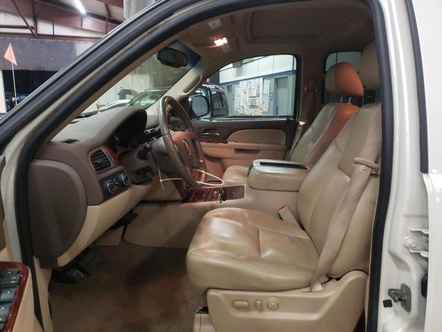 Photo 7 from auction – 2010 CHEVROLET SUBURBAN K with VIN 1GNUKKE30AR284292