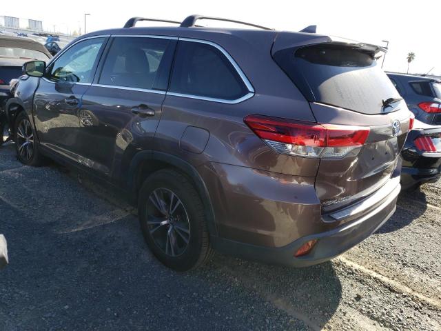 Photo 2 from auction – 2017 TOYOTA HIGHLANDER with VIN 5TDZZRFH6HS215065
