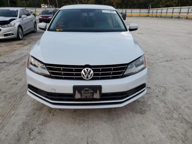 Photo 5 from auction – 2018 VOLKSWAGEN JETTA S with VIN 3VW2B7AJ9JM208487