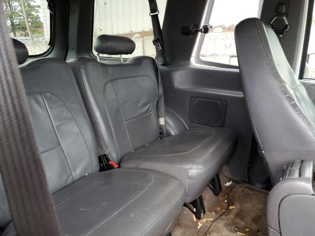 Photo 10 from auction – 2002 FORD EXPLORER S with VIN 1FMCU60E52UB41928