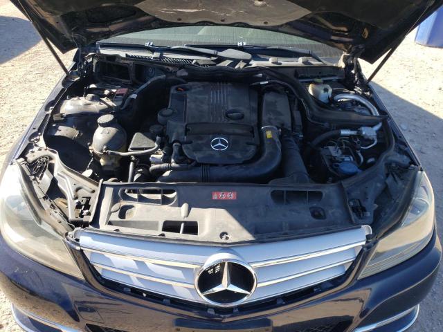 Photo 11 from auction – 2012 MERCEDES-BENZ C 250 with VIN WDDGF4HB8CA628239