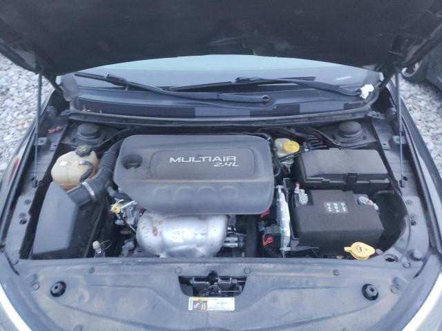 Photo 11 from auction – 2015 CHRYSLER 200 LIMITE with VIN 1C3CCCAB0FN734417
