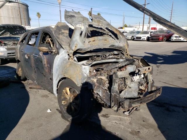 Photo 4 from auction – 2016 KIA SORENTO LX with VIN 5XYPG4A35GG067613