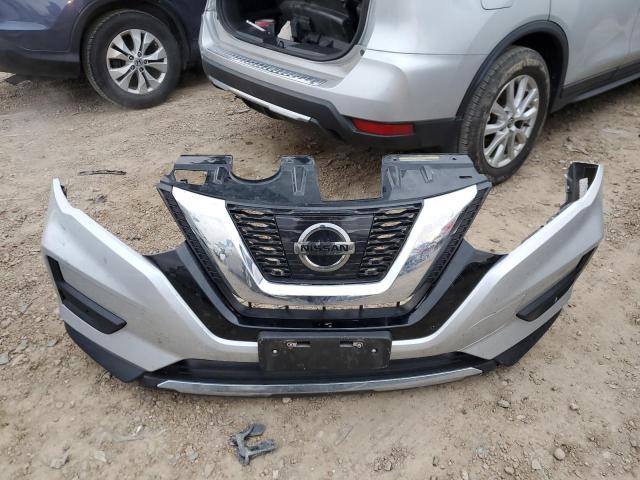 Photo 13 from auction – 2017 NISSAN ROGUE S with VIN 5N1AT2MT0HC886726