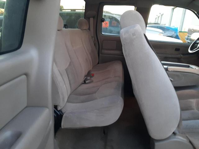 Photo 11 from auction – 2003 CHEVROLET SILVERADO with VIN 2GCEC19T231103526
