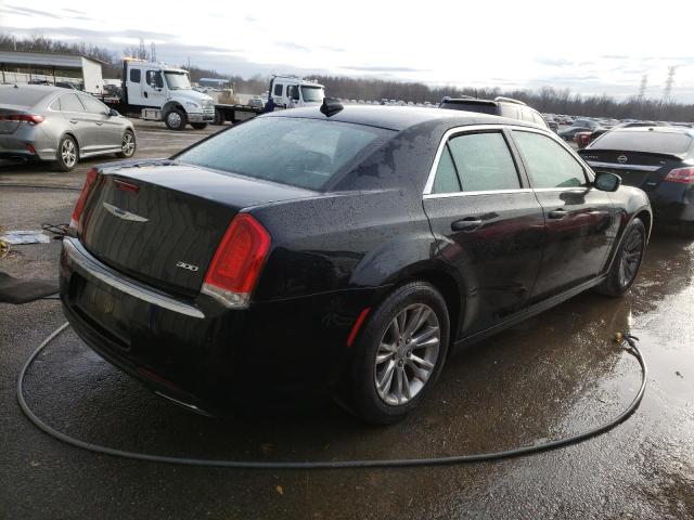 Photo 3 from auction – 2017 CHRYSLER 300 LIMITE with VIN 2C3CCAAG0HH506249