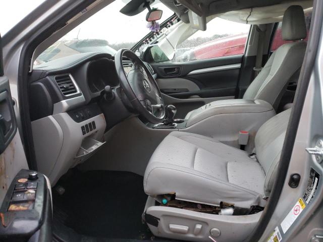Photo 7 from auction – 2018 TOYOTA HIGHLANDER with VIN 5TDBZRFHXJS800030