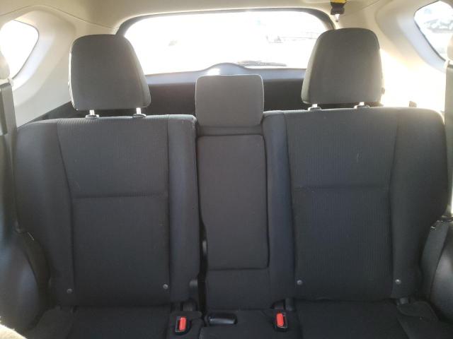 Photo 10 from auction – 2016 TOYOTA RAV4 LE with VIN 2T3BFREV2GW530346