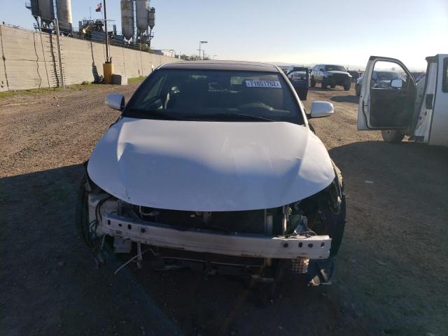 Photo 5 from auction – 2016 TOYOTA SCION TC with VIN JTKJF5C73GJ021849