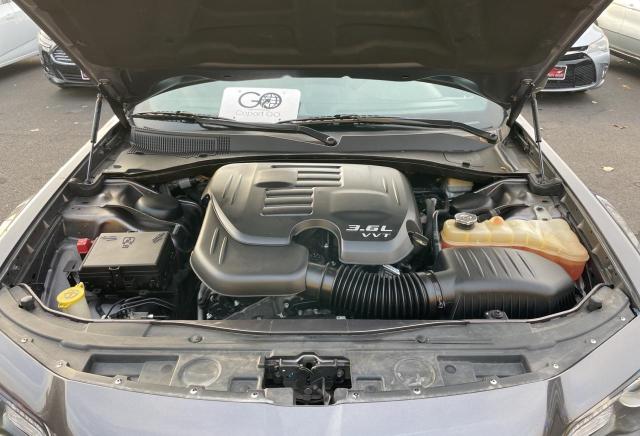 صورة رقم 7 من المزاد - 2015 CHRYSLER 300 S مع VIN 2C3CCABG1FH881904