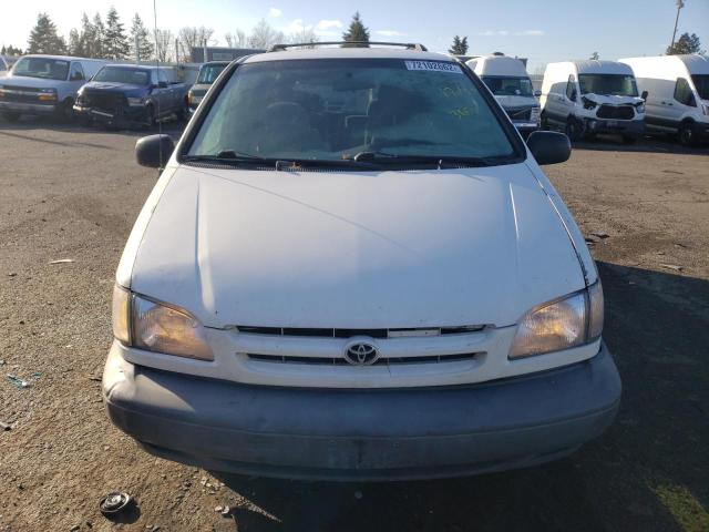 Photo 5 from auction – 2000 TOYOTA SIENNA LE with VIN 4T3ZF13C1YU194868